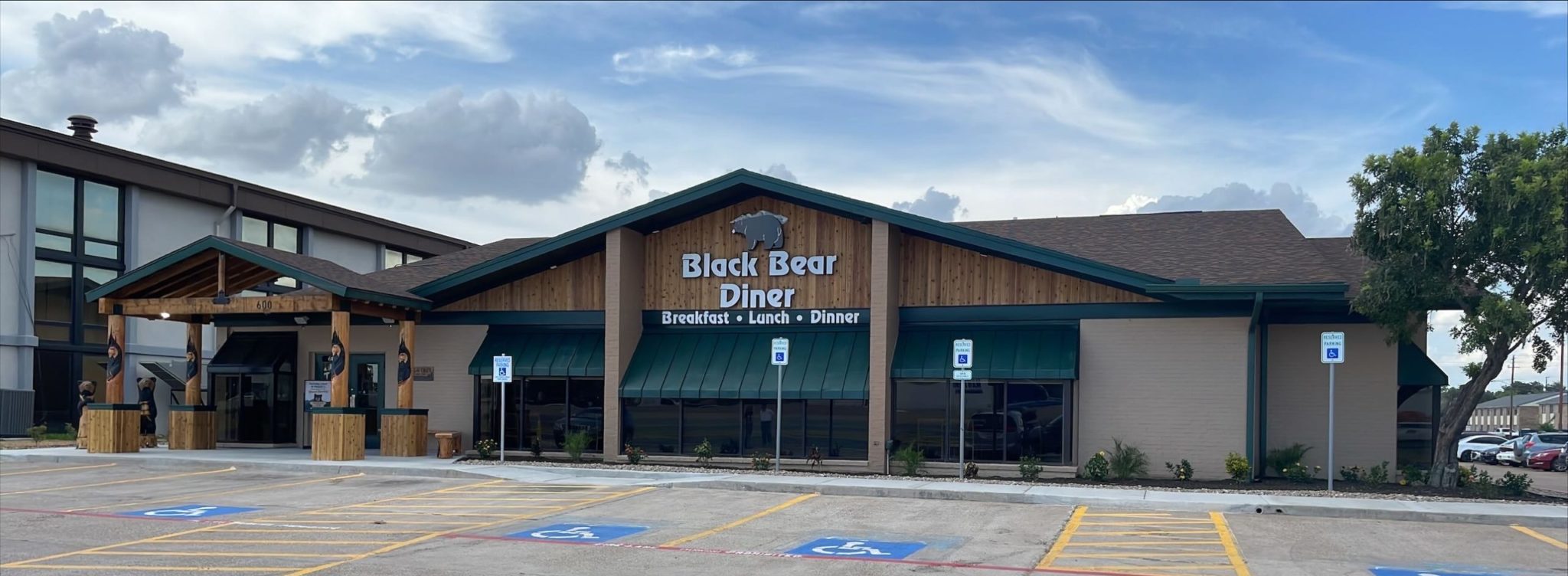 black bear diner new location league city